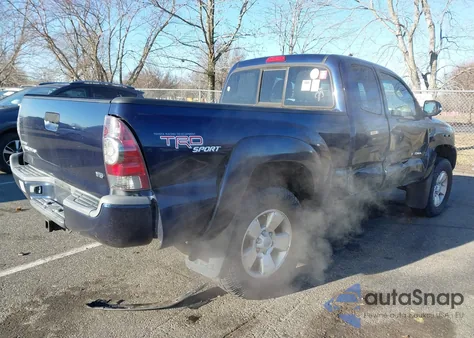 2013 Toyota Tacoma Base V6 z USA, uszkodzony, nr VIN 5TFUU4EN3DX078898